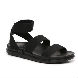 Steve Madden Neeko Sandal